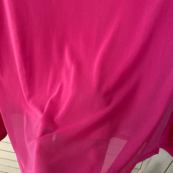 *RW&Co Hot Pink Top - Picture 6 of 10